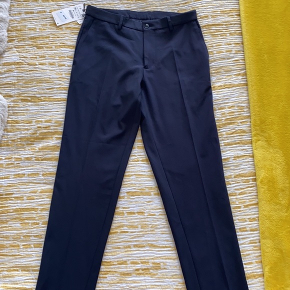 Zara - Picture 2 of 7